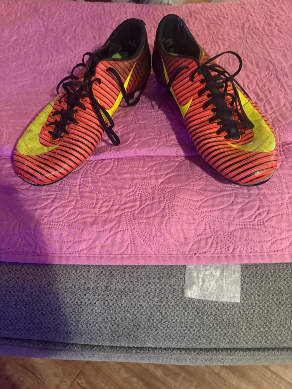 Men’s Nike used cleats